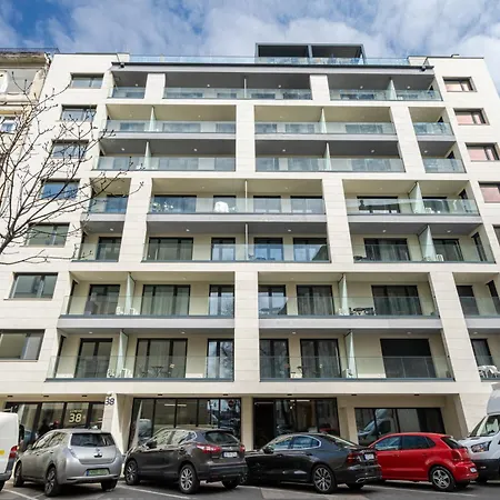 Appartement Near The River 3 *