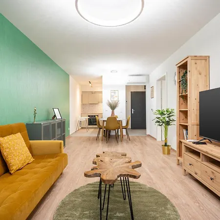 Near The River 3 * Budapest